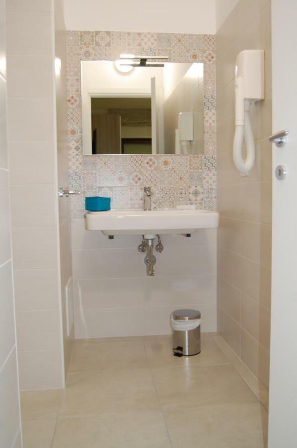 Hotel Latorraca à Palazzo San Gervasio Extérieur photo